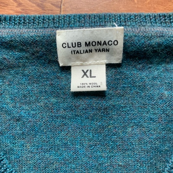 Club Monaco knit sweater - Picture 3 of 4